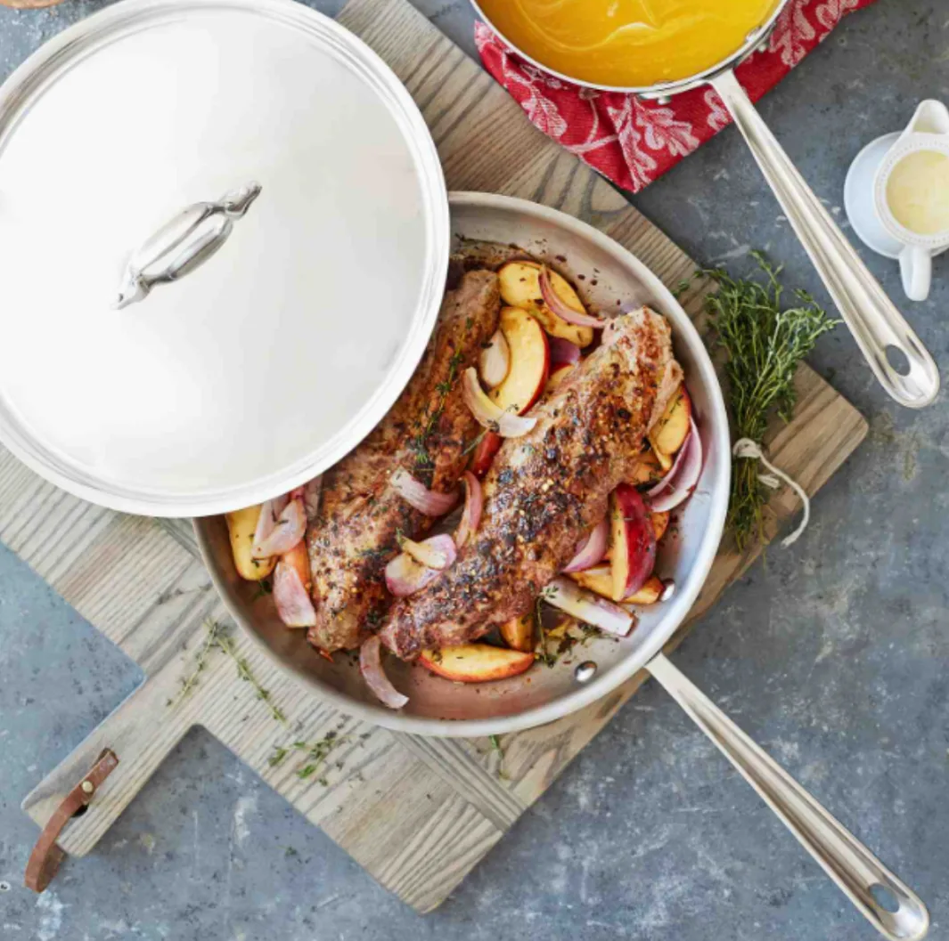 10 0 ALL-CLAD D3 Stainless Steel Skillet with Cover - Premium Cookware for Professional Results