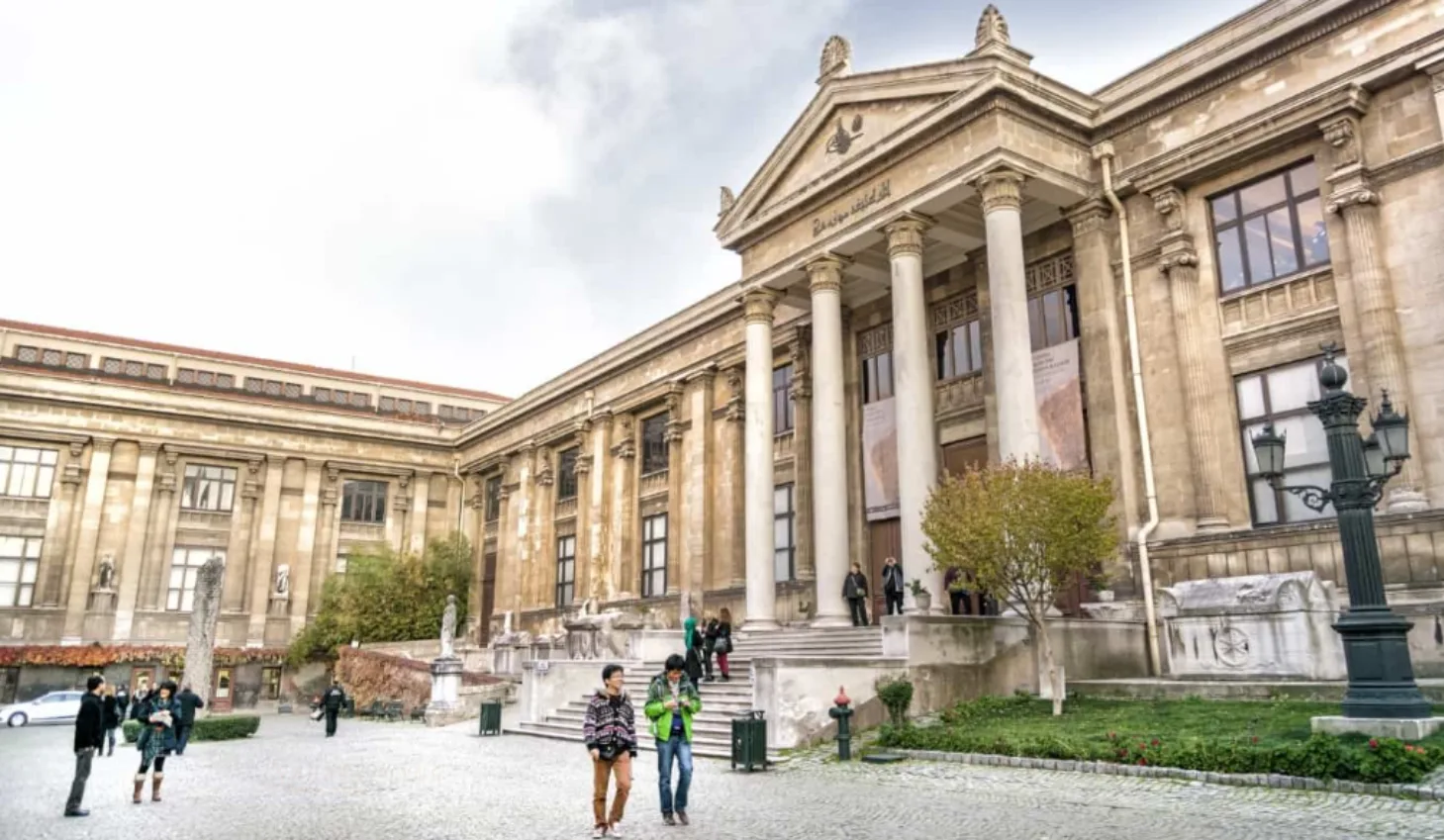 Istanbul's Archaeology Museums - places to visit in Istanbul