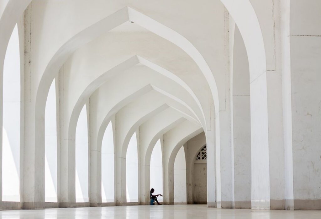 Baitul Mukarram National Mosque - must-see places to visit in Dhaka