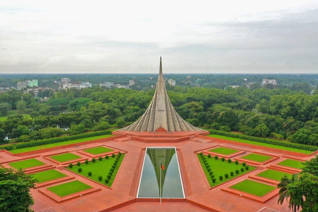 Smriti Shoudho National Martyrs' Memorial in Dhaka - Iconic landmark and historical attraction